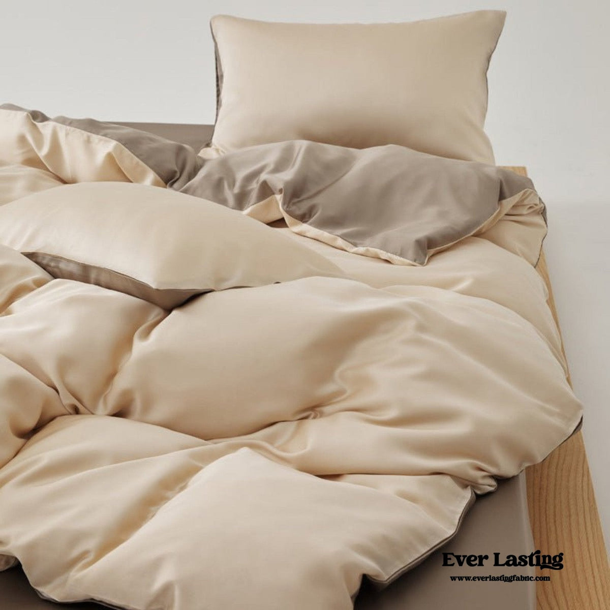 Adeline Pastel Silky Cooling TENCEL™ Bedding Set / Cream