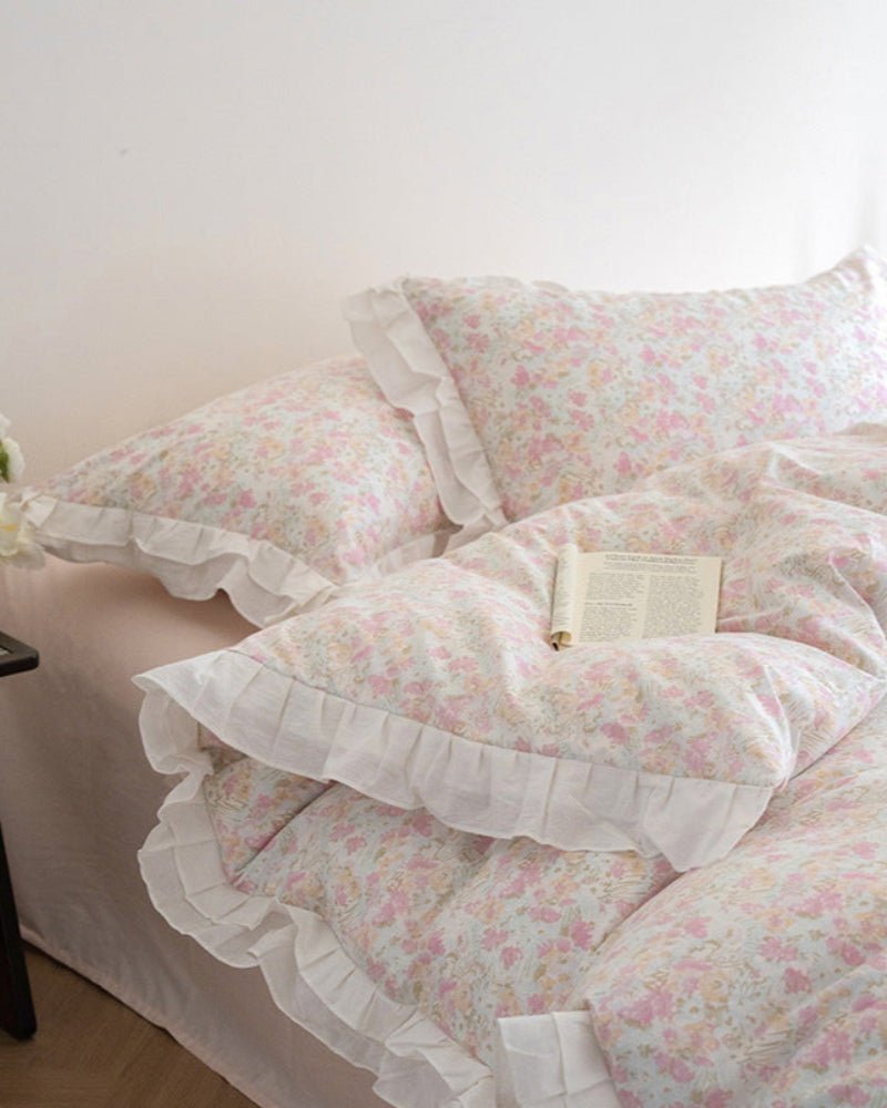 Annie Lace Ruffle Floral Bedding Set / Cream Blue