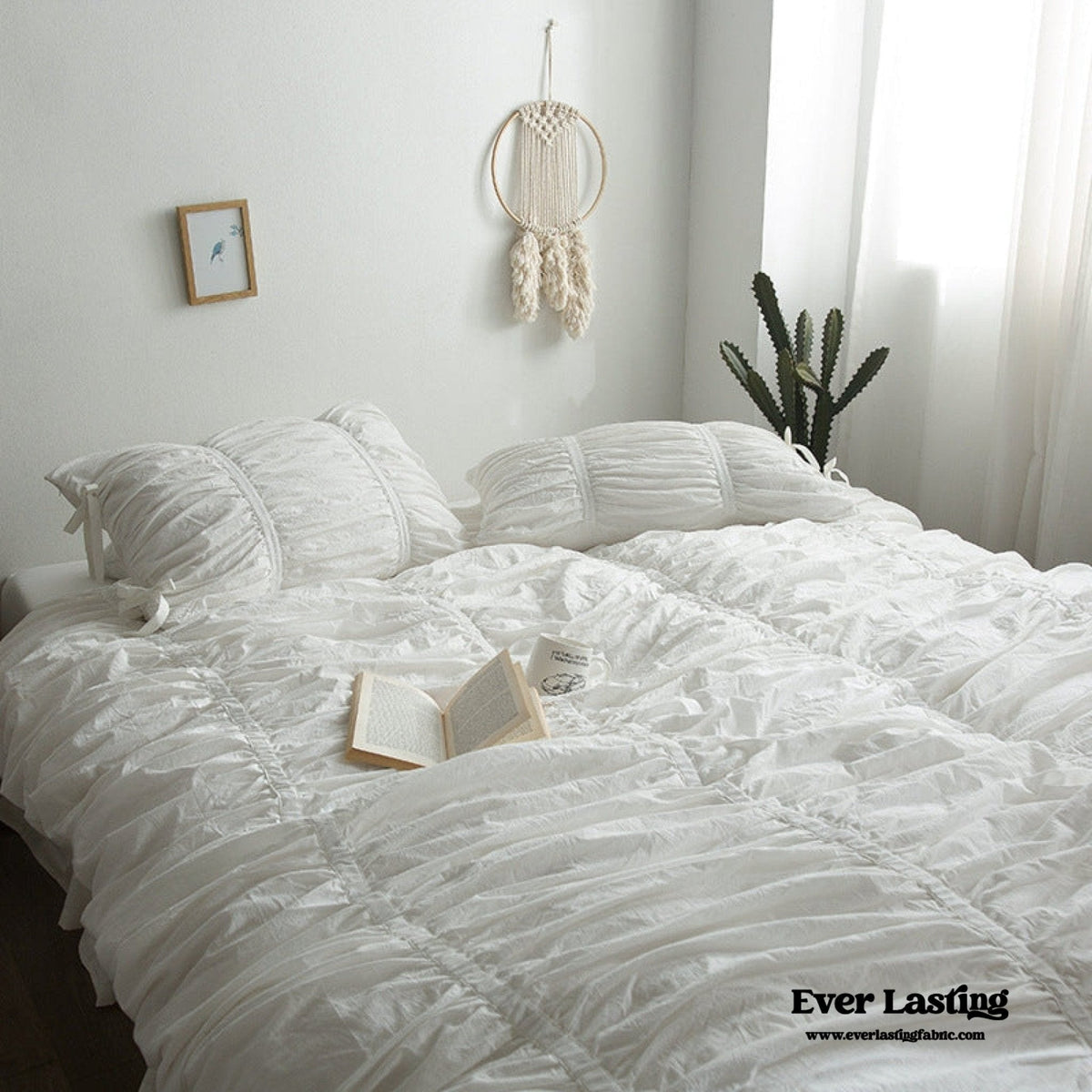 Coquette Ruffle Ribbon Ties Duvet Cover / White