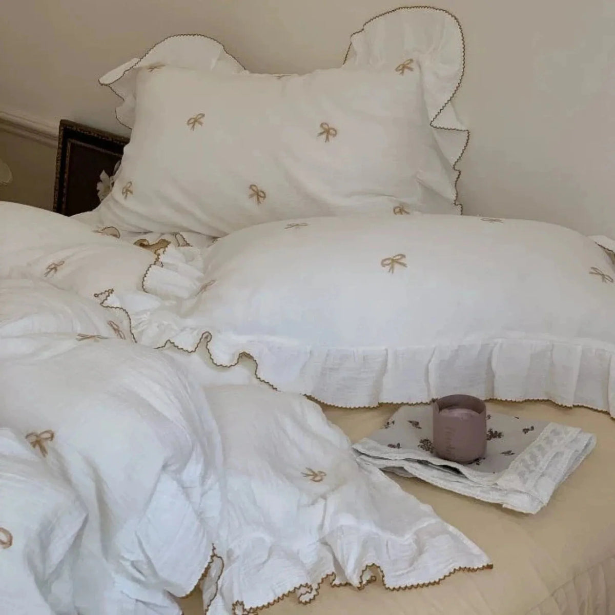 Double Layer Ribbon Tie White Ruffle Bedding Set