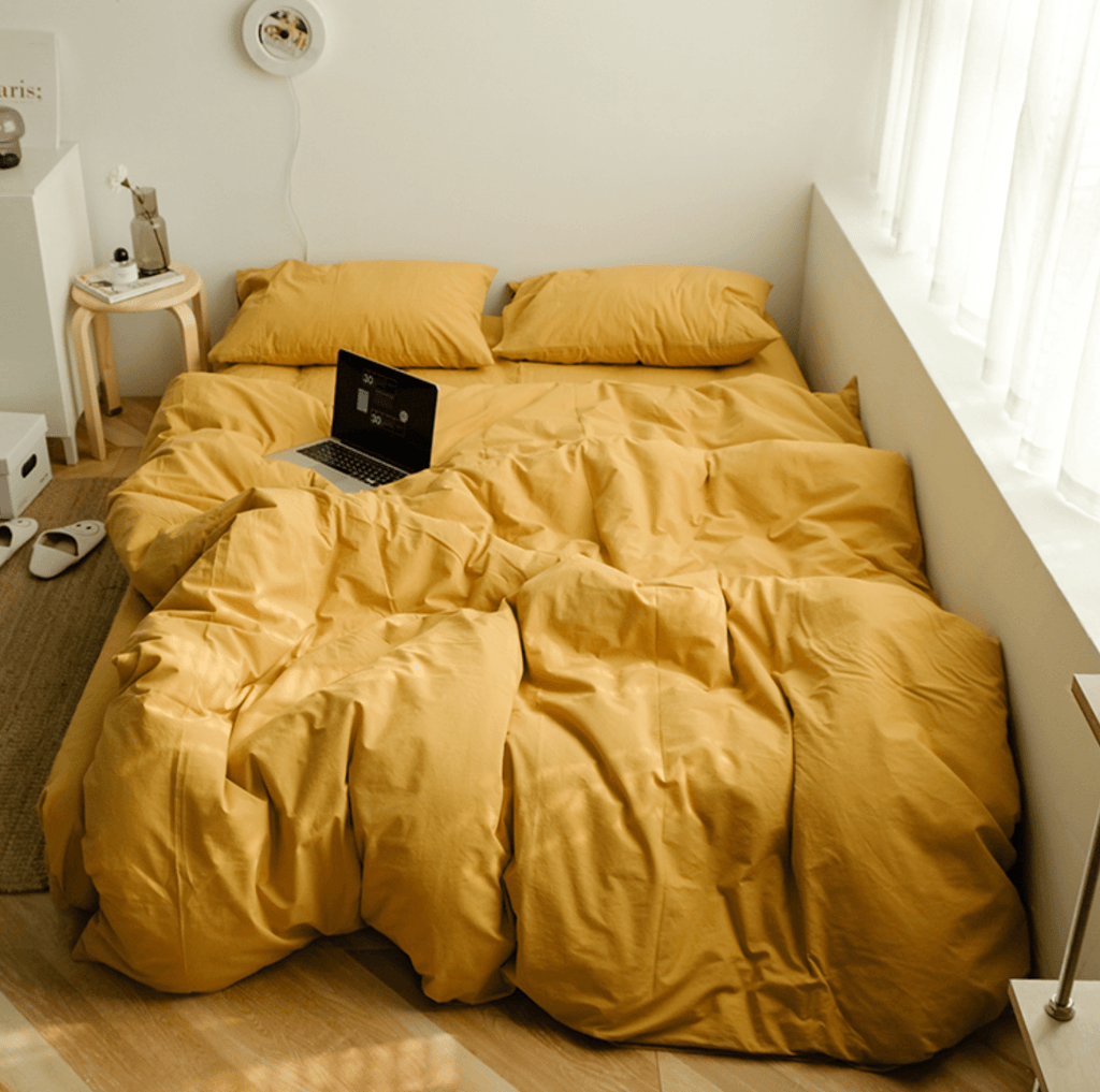 Earth Tone Bedding Set / Moss Green