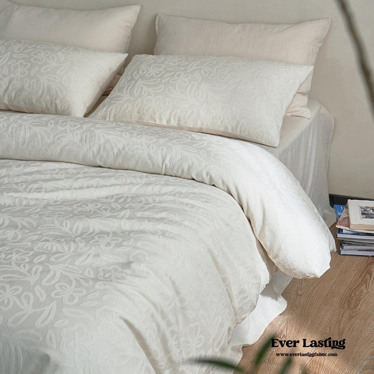 Elin Tencel Silky Jacquard Bedding Set / Bouquet