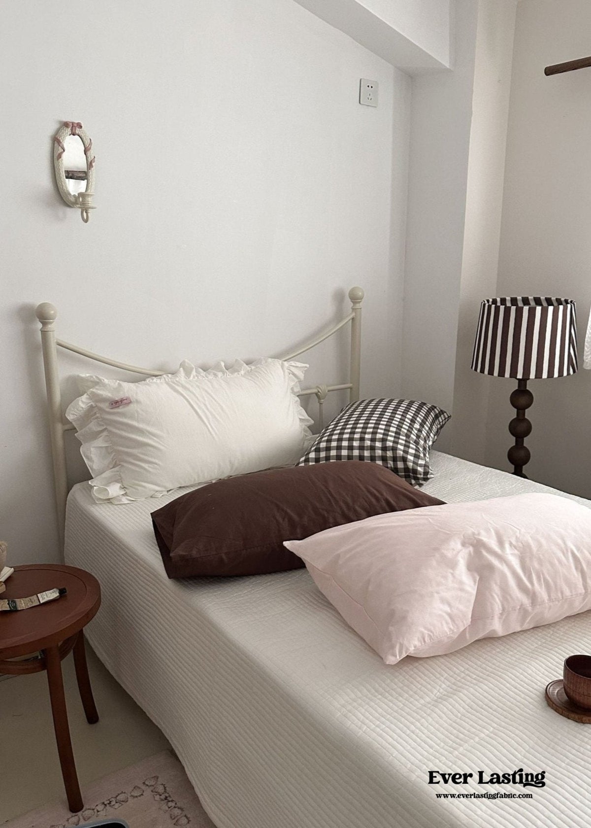 Ella Pure Cotton Pillowcases / Gingham
