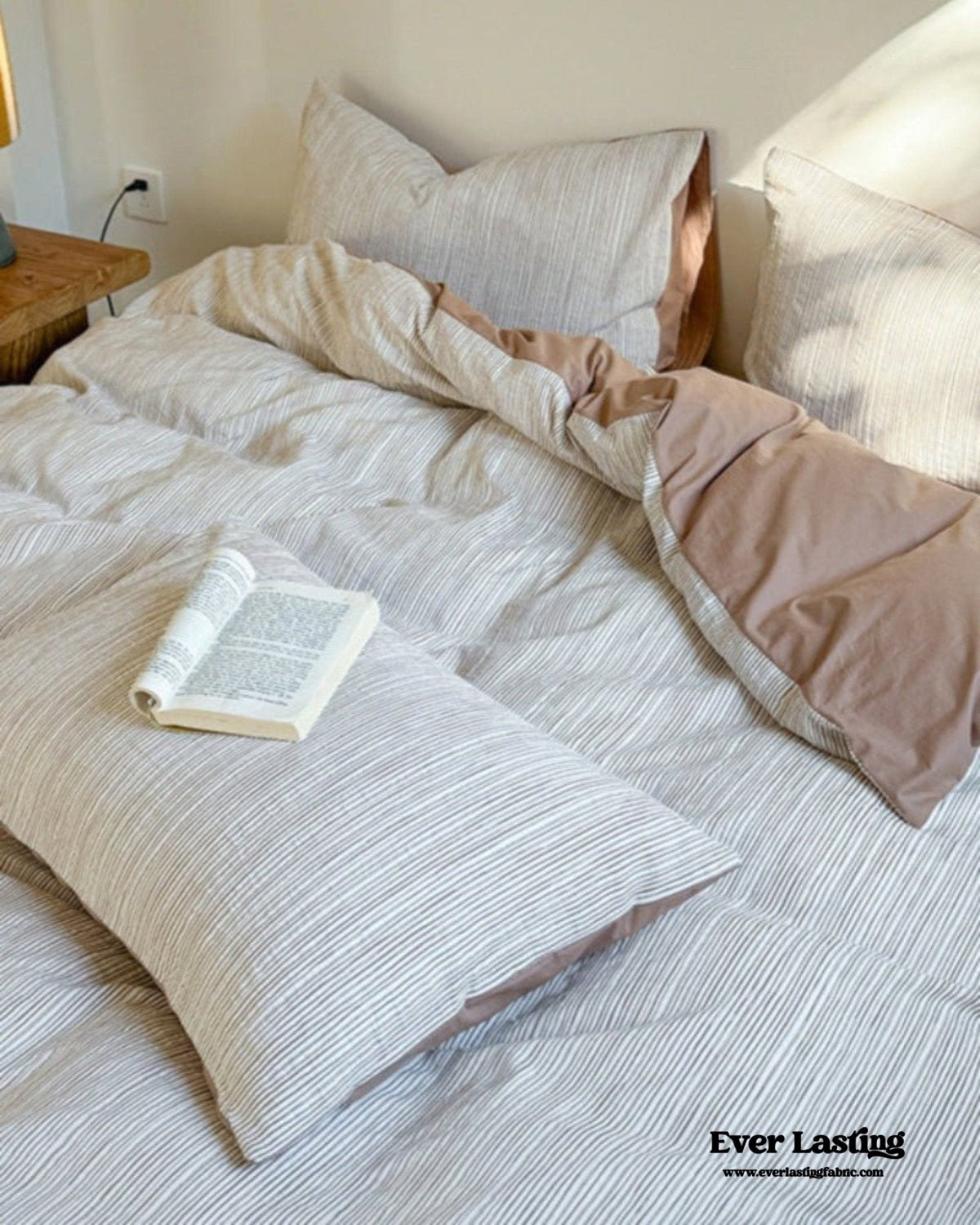 Emma Duo Striped Jacquard Bedding Set / Brown