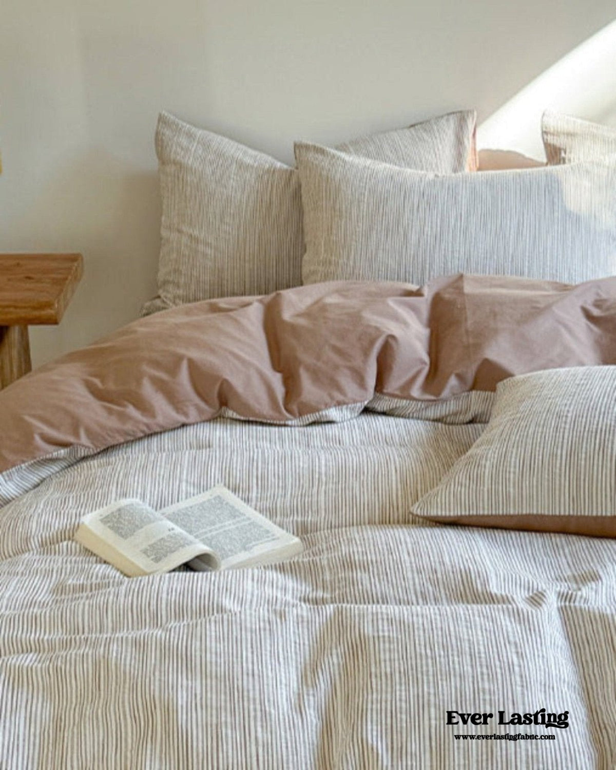 Emma Duo Striped Jacquard Bedding Set / Light Pink