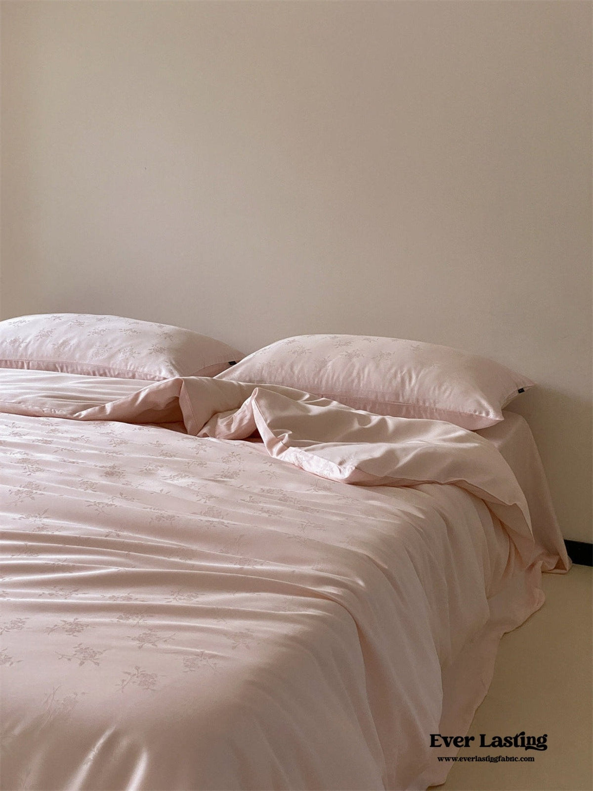 Grace Silky Floral Luxury Bedding Set / Pink