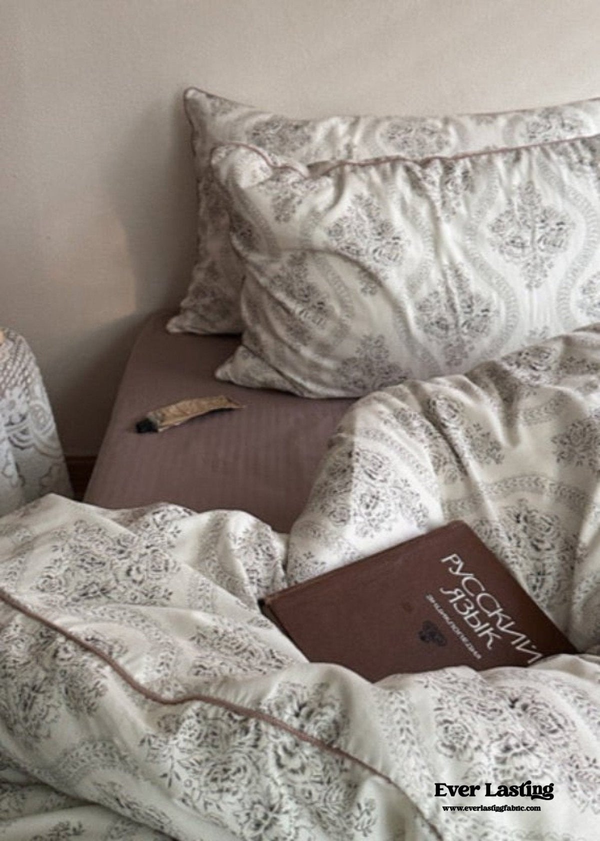 Hannah Vintage Floral Braids Cotton Bedding Set / Beige