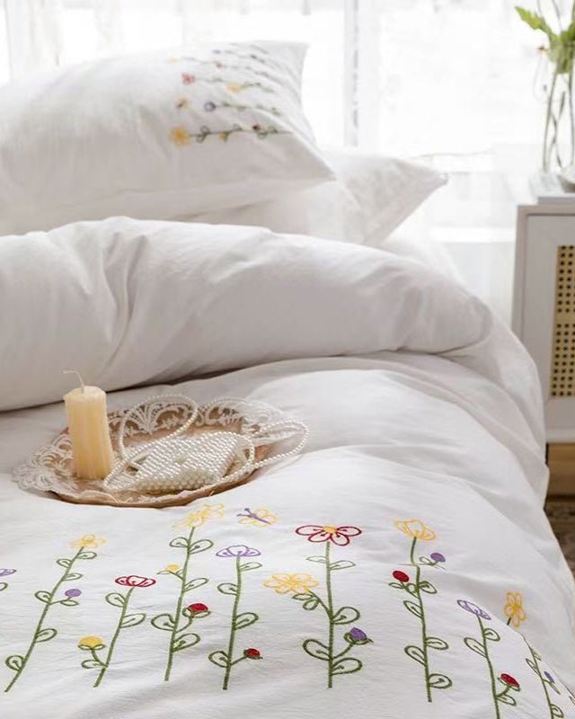 Isla White Floral Embroidered Bedding Set / Rainbow