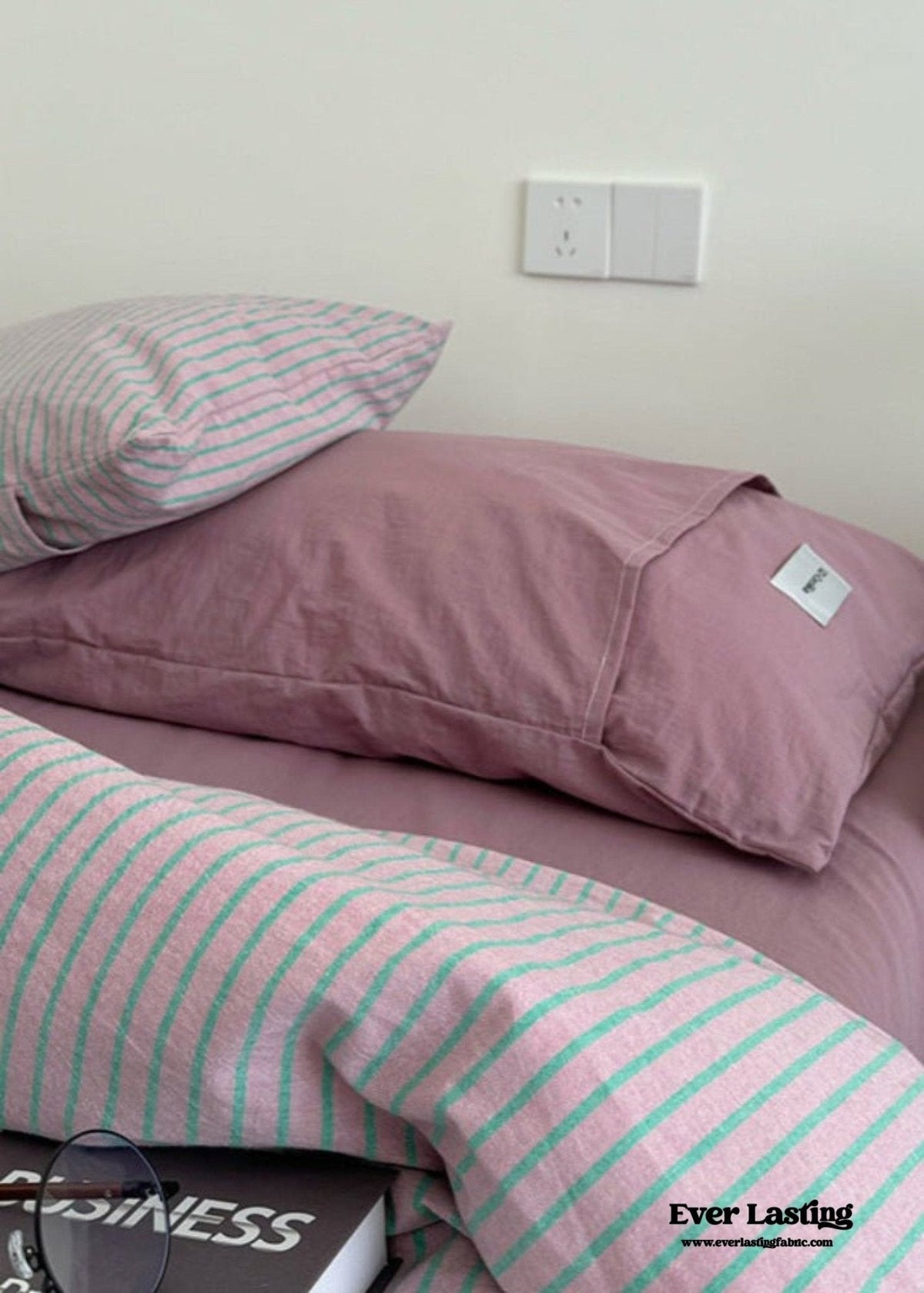 James Striped Bedding Set / Purple