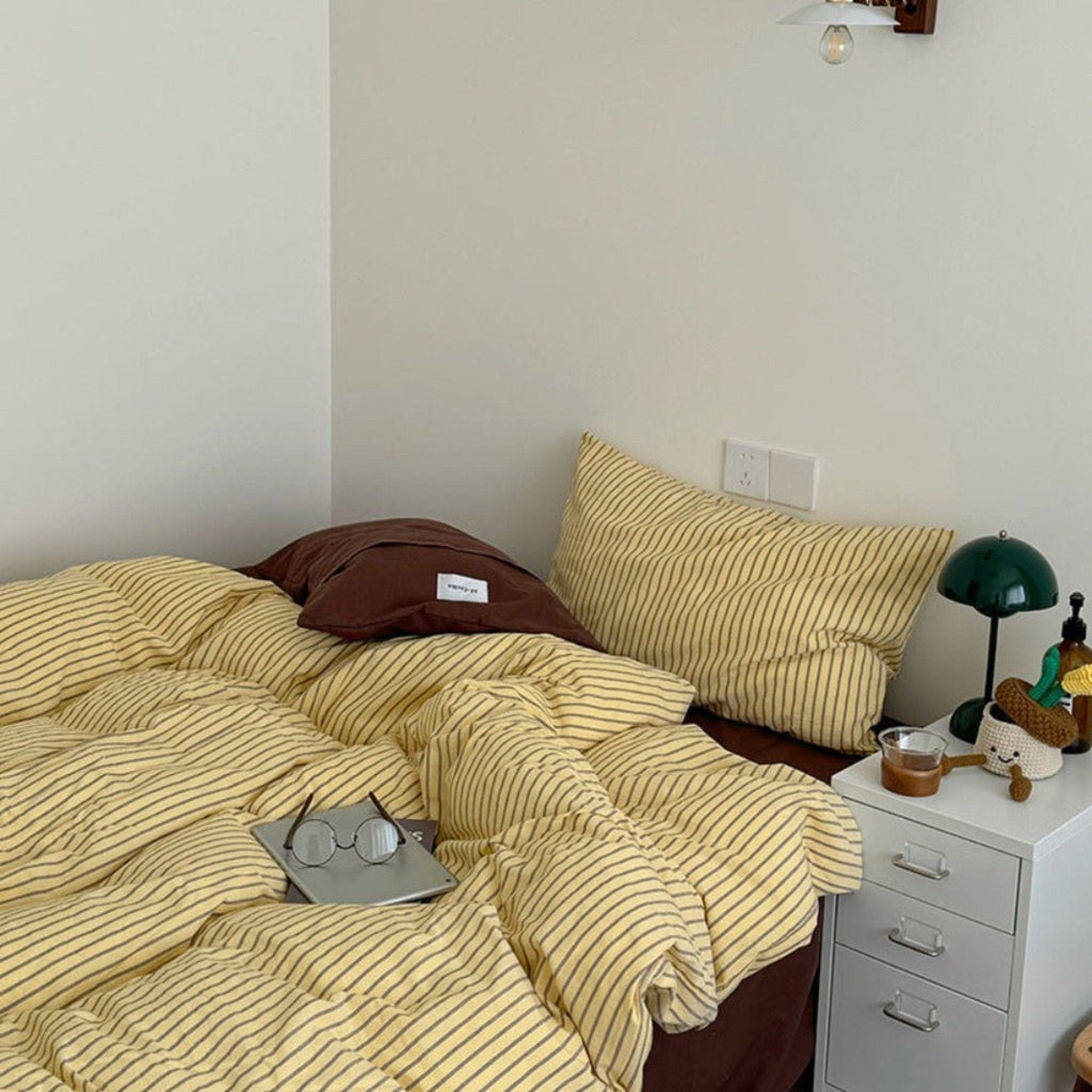 James Striped Bedding Set / Yellow