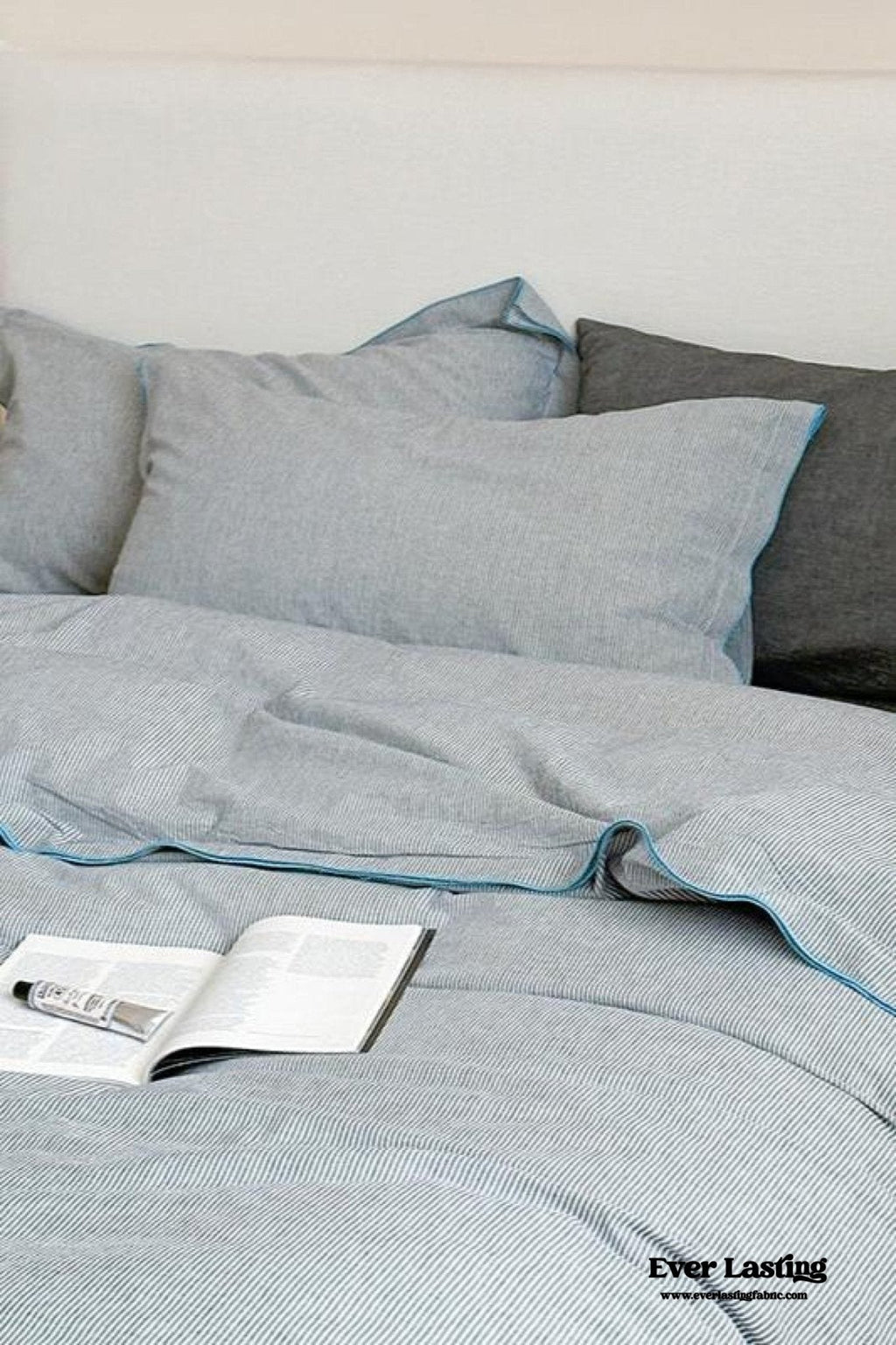 Joce Striped Bedding Set / Blue
