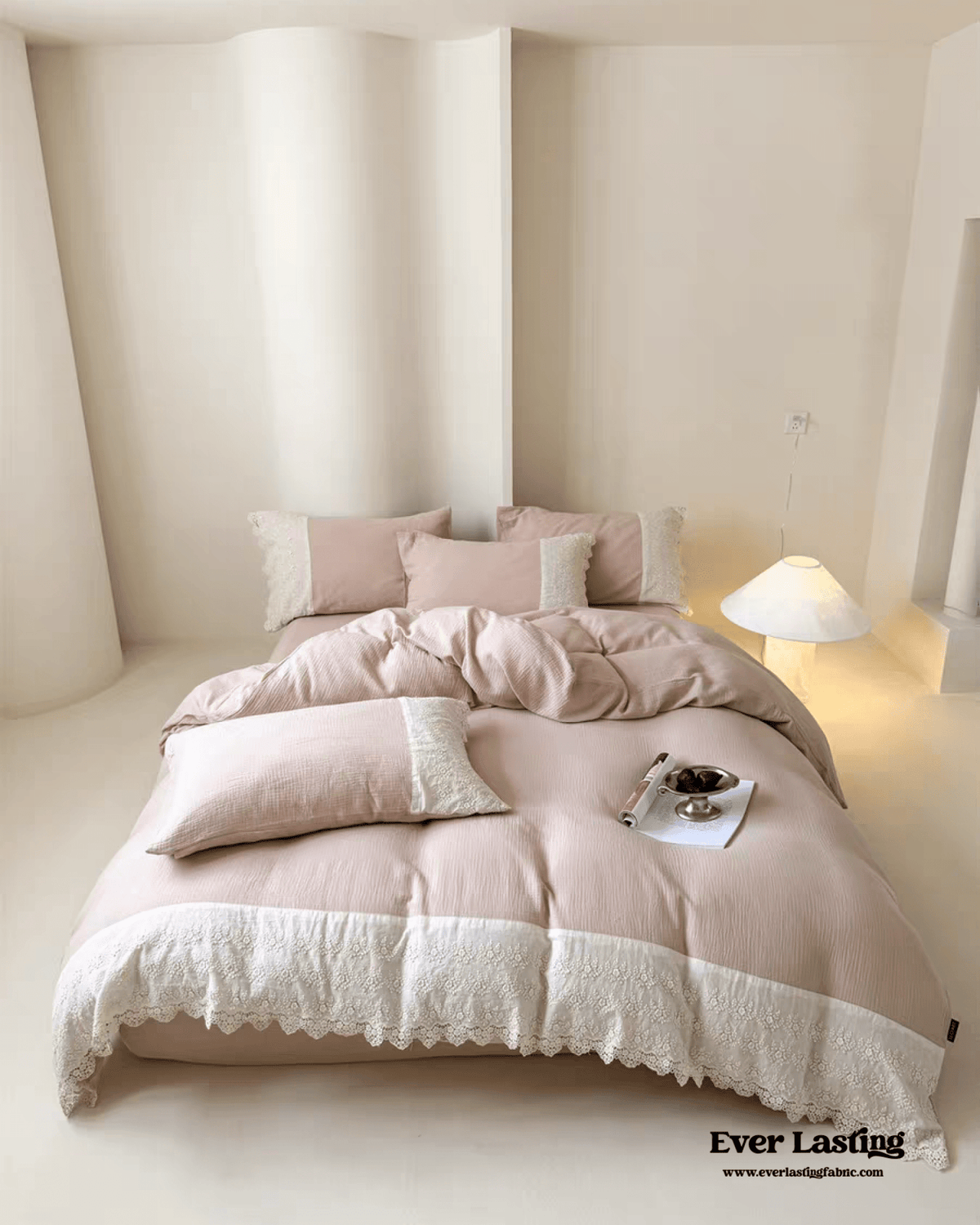 Margaux Lace Double Gauze Bedding Set / Pastel Pink