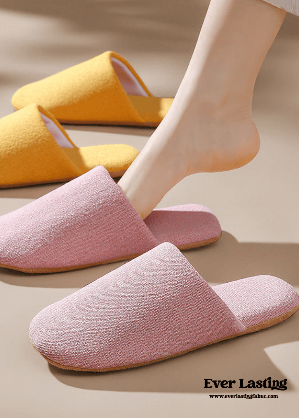 Modern House Slipper / Brown