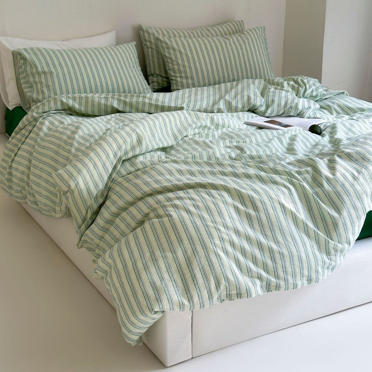 Refreshing Stripe Pillowcases / Mint Green