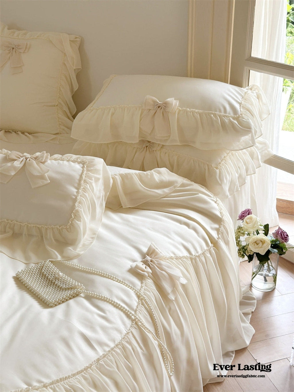 Ribbon Bow Airy Lace Bedding Set / Blue