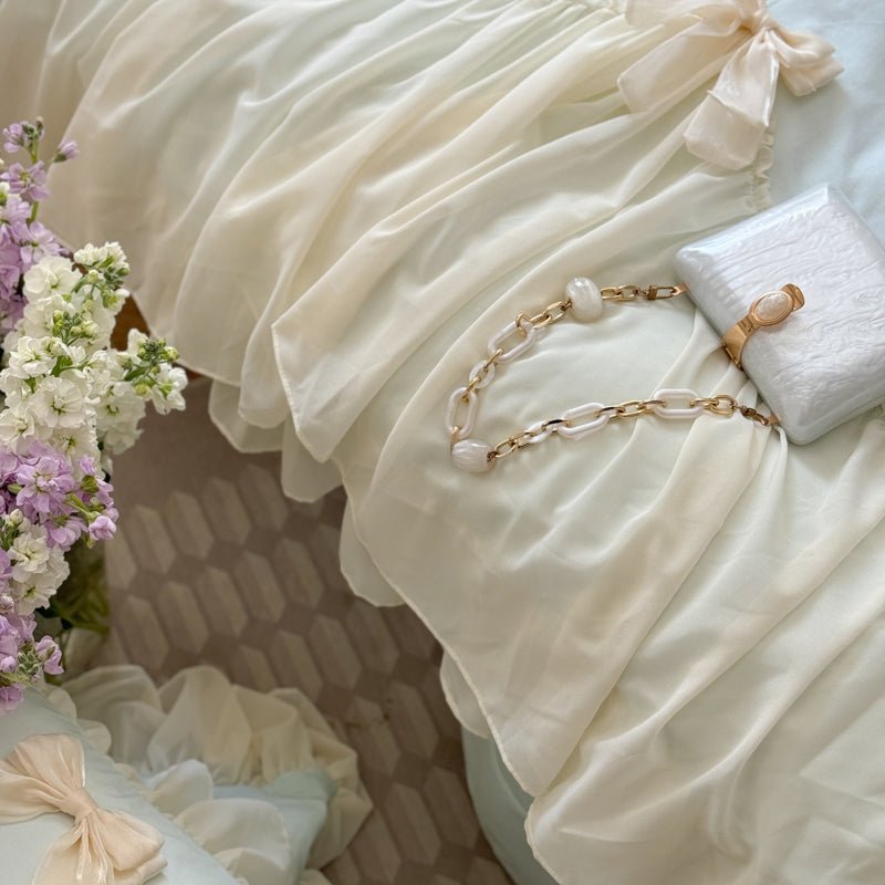 Ribbon Bow Airy Lace Bedding Set / Blue