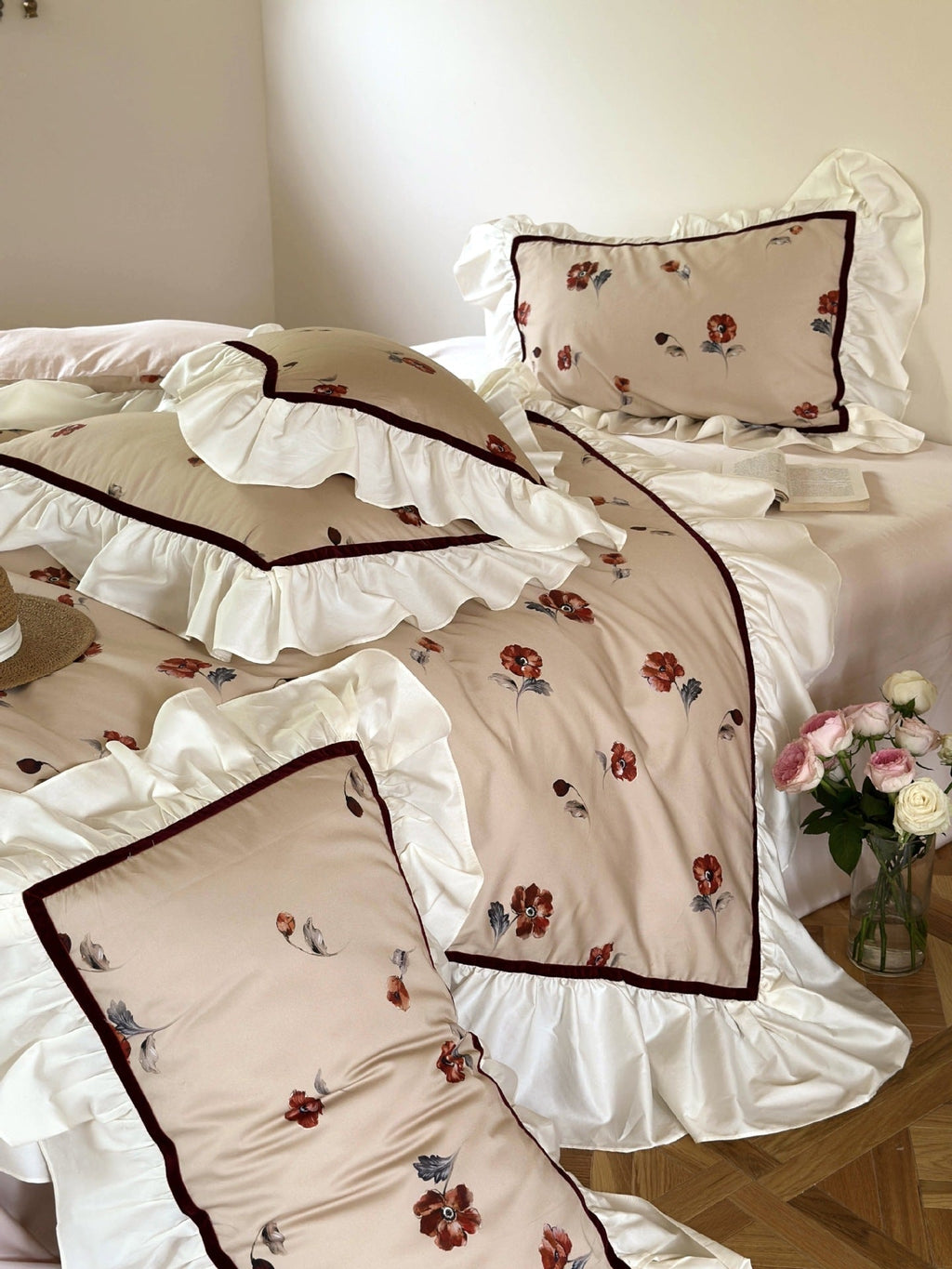 Rosé Floral Ruffle Bedding Set / Pink
