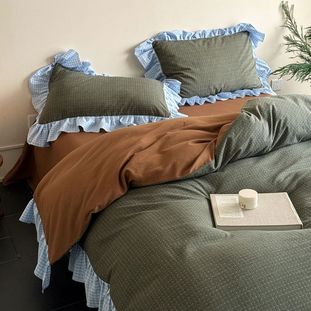 Sadie Gingham Lace Ruffle Bedding Set / Black