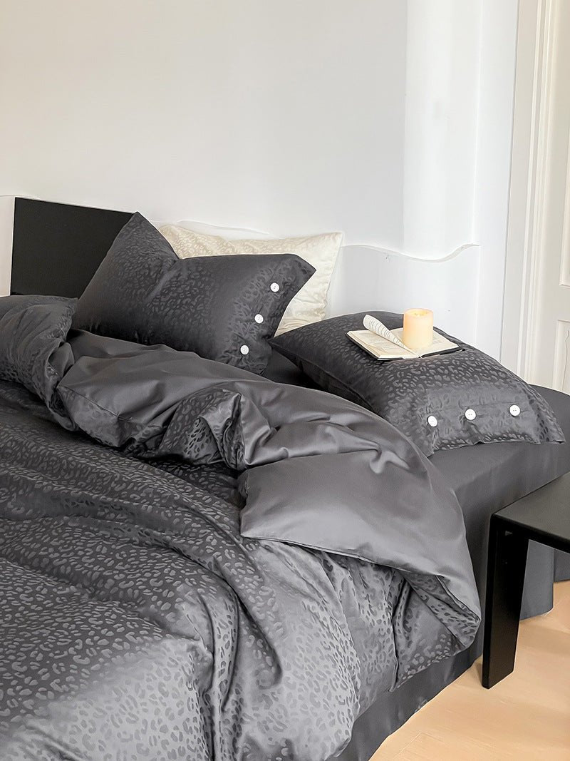 Silky Leopard Buttoned Bedding Set / Baby Pink