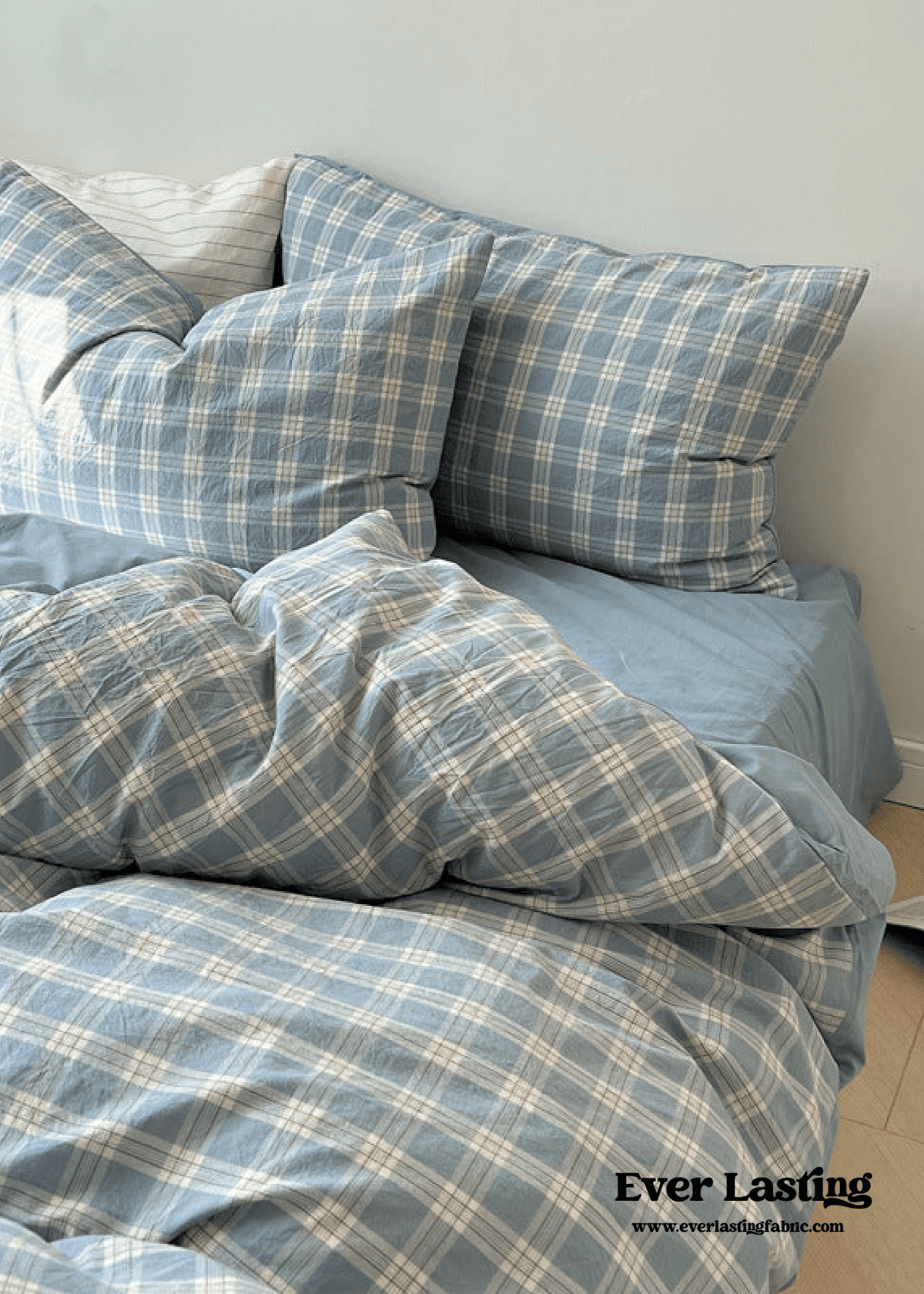 Soft Blend Plaid Bedding Set / Pink