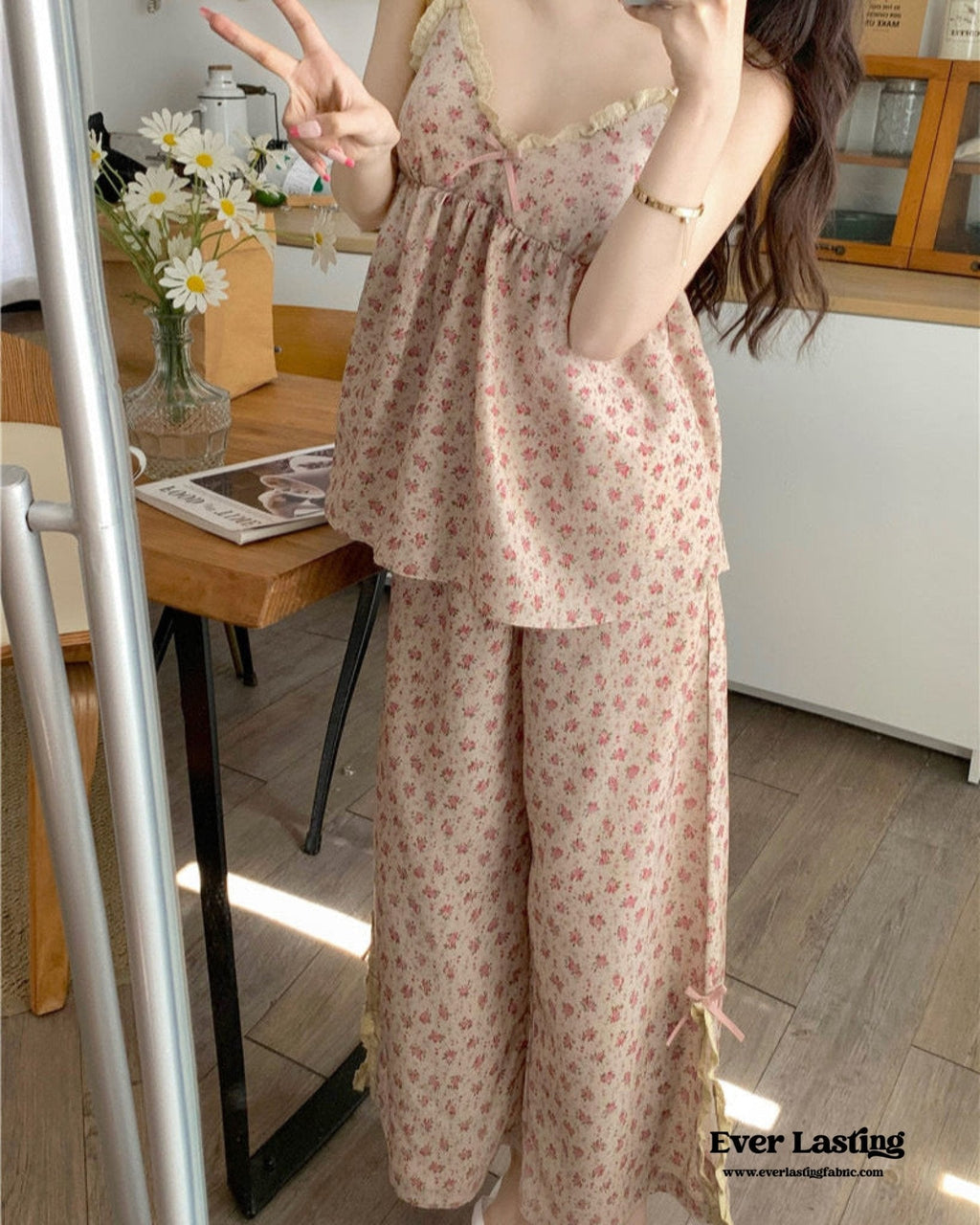 Sophie Pastoral Floral Pajama Set / Red