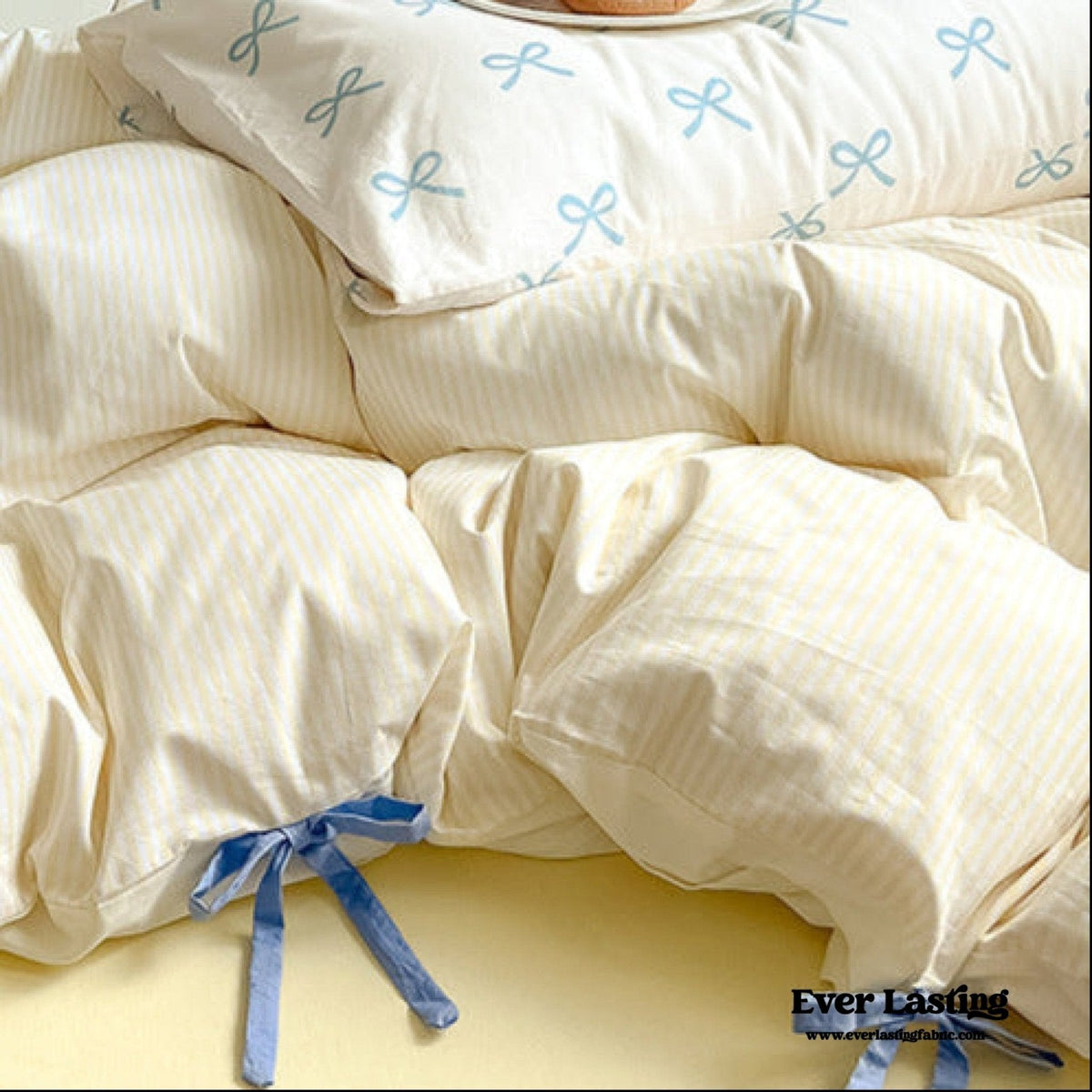 Sweet Bow Striped Bedding Set / Pink
