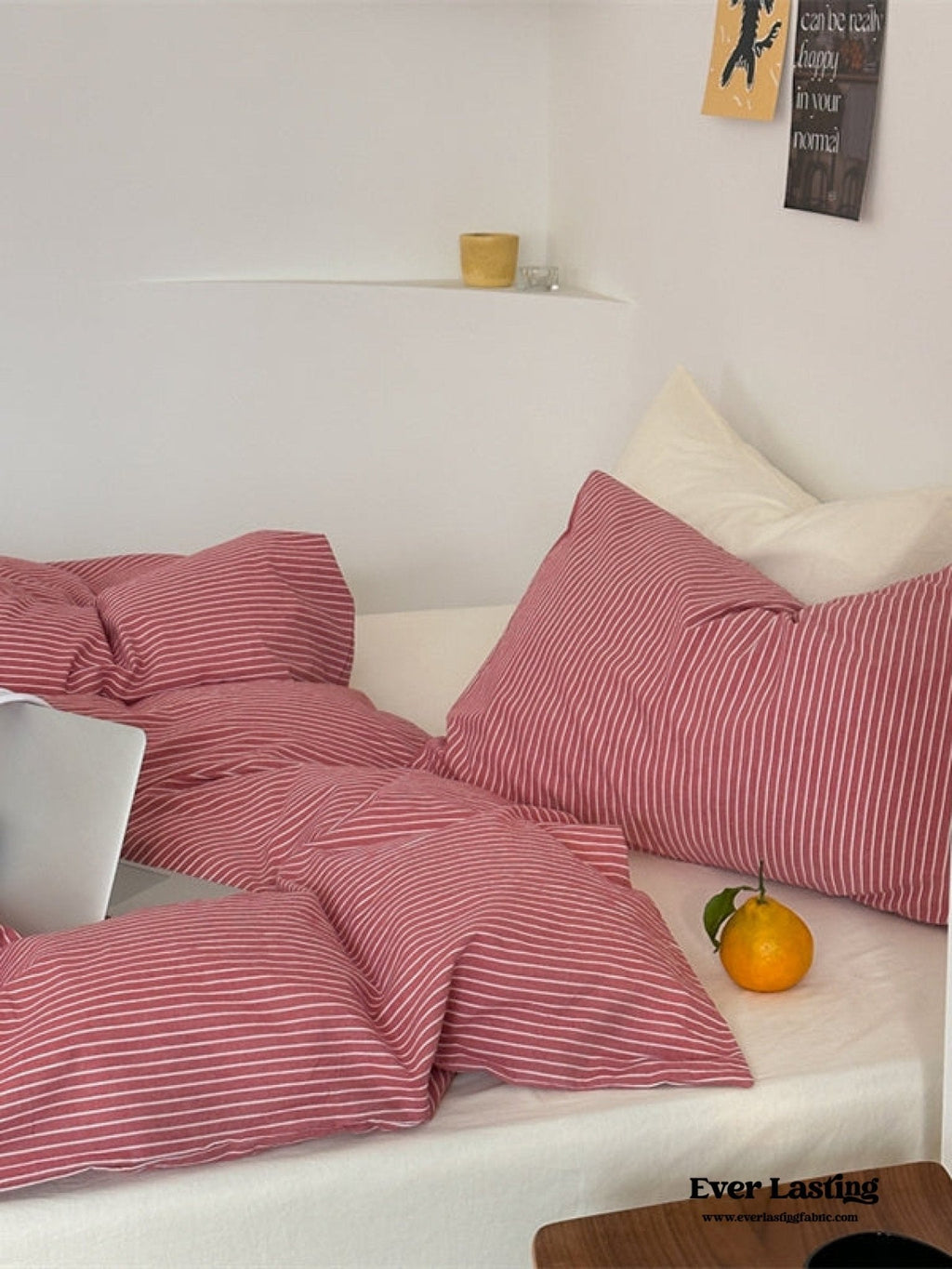 Thin Striped Duvet Cover / Red