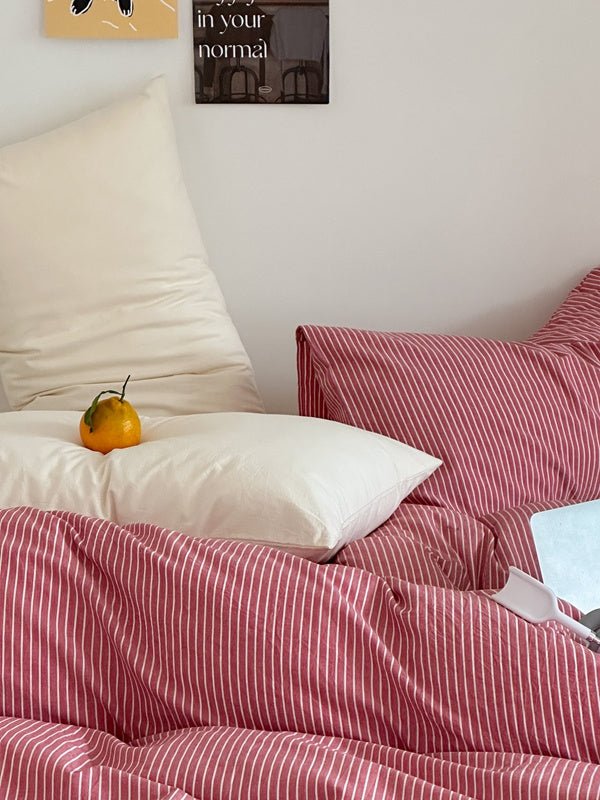 Thin Striped Pillowcases