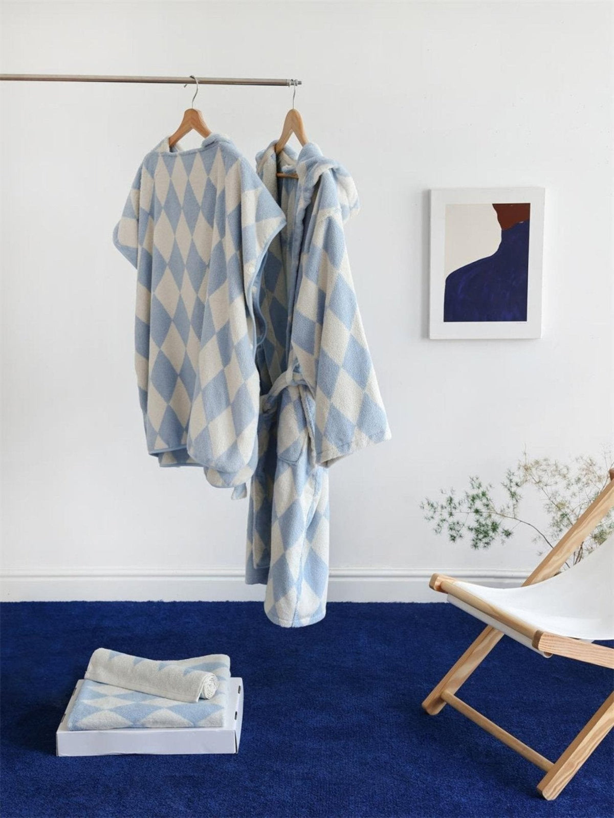 Thin Striped Towel and Bathrobe Set