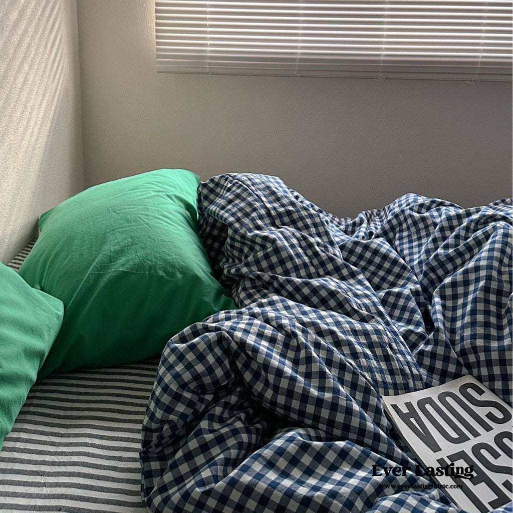 Vintage Deep Blue Gingham Bedding Set