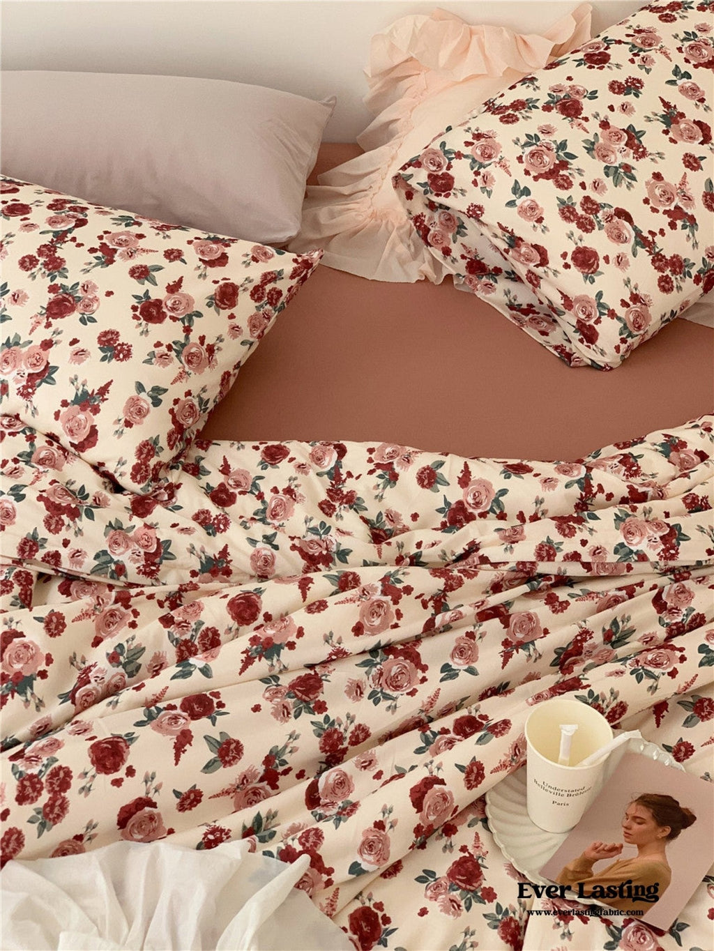 Vintage Floral Jersey Knit Bedding Set / Maroon Red