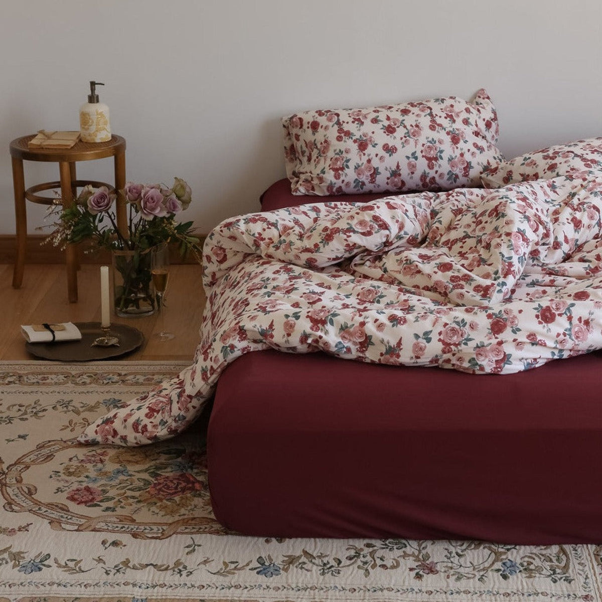 Vintage Floral Jersey Knit Bedding Set / Maroon Red
