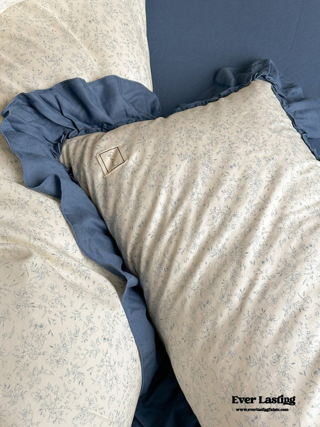 Vivienne Floral Double Gauze Bedding Set / Blue Ocean